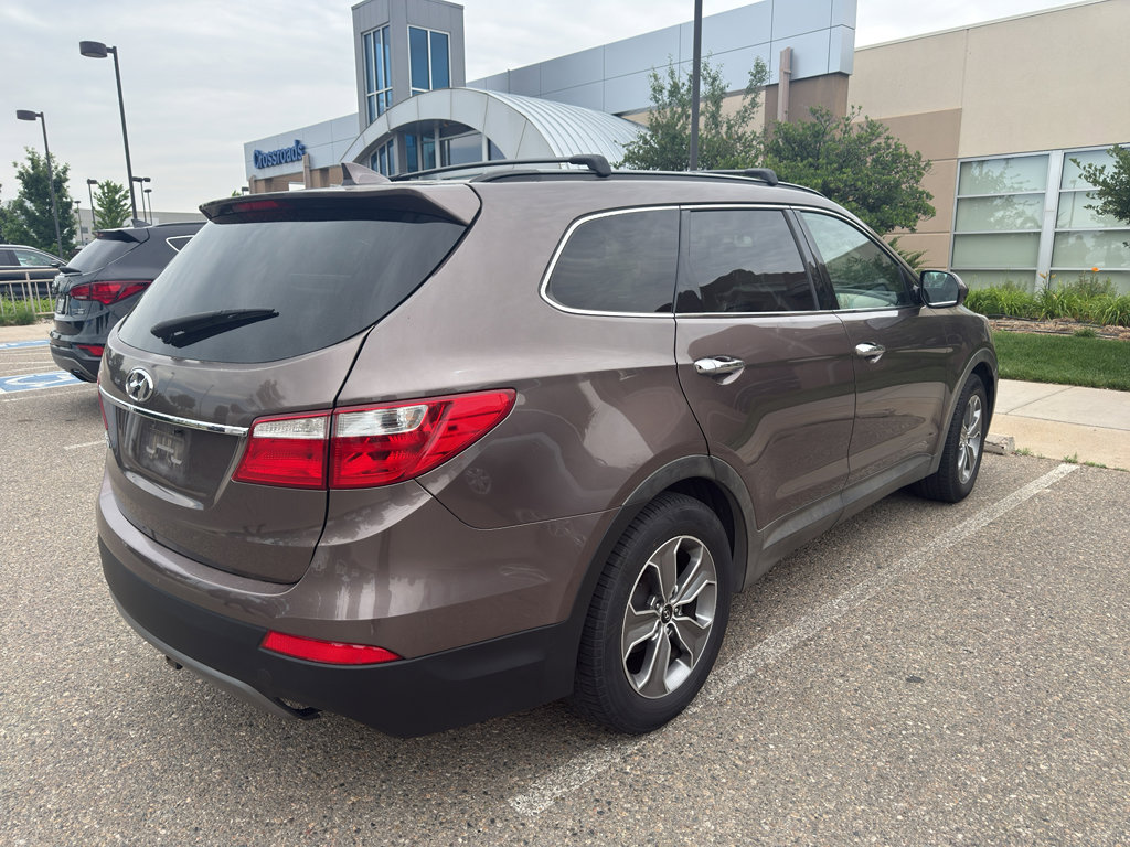 Used 2015 Hyundai Santa Fe GLS AWD/4WD image 3