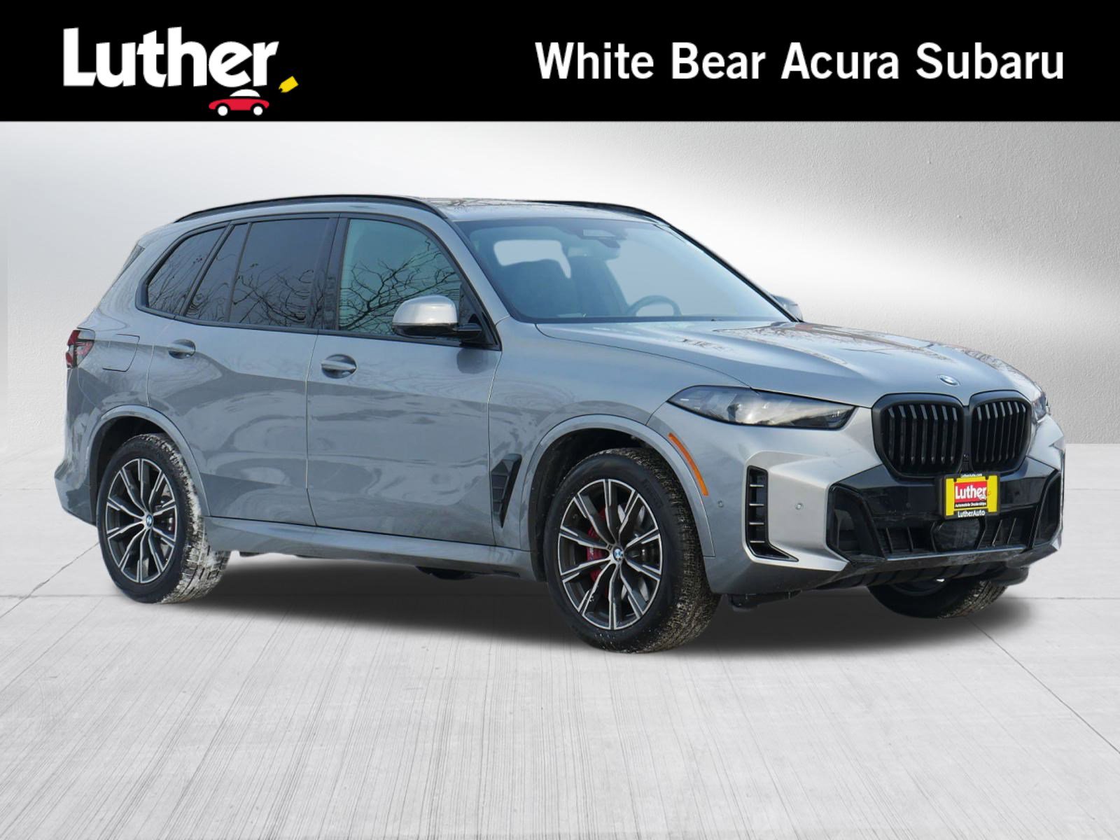 Used 2026 BMW X5 xDrive40i w/ M Sport Package image 1