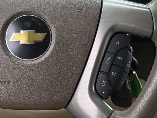 Used 2011 Chevrolet Tahoe LTZ RWD image 17