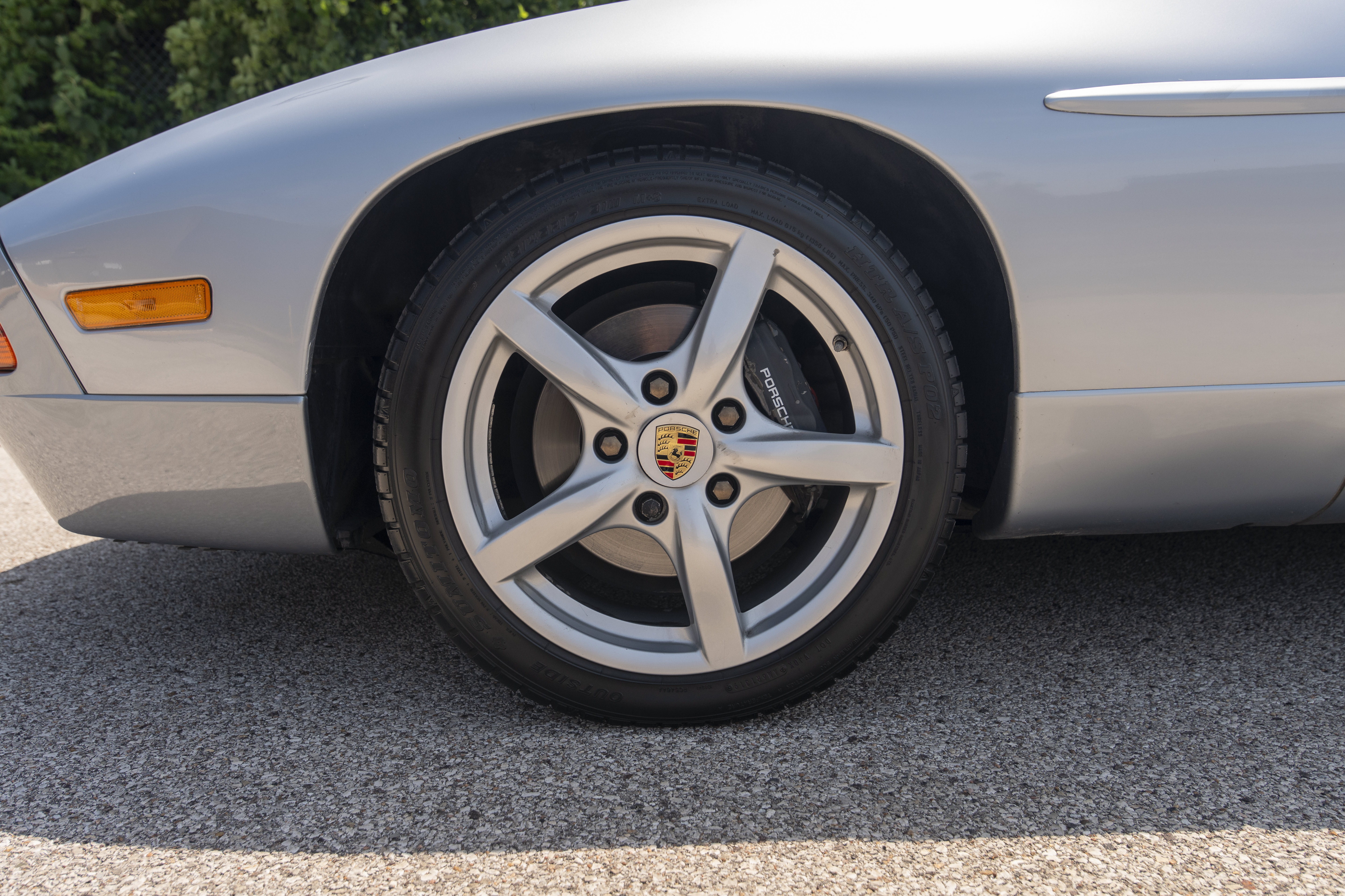 Used 1991 Porsche 928 S4 RWD image 14