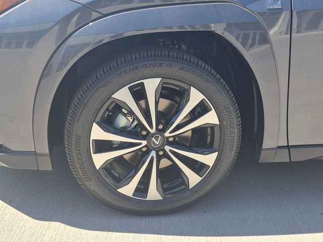 New 2026 Lexus UX 300h AWD image 10