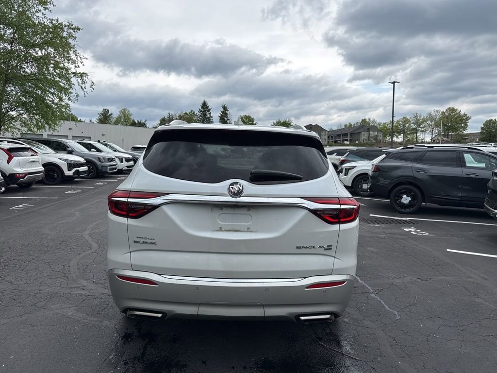 Used 2018 Buick Enclave Premium AWD/4WD image 41