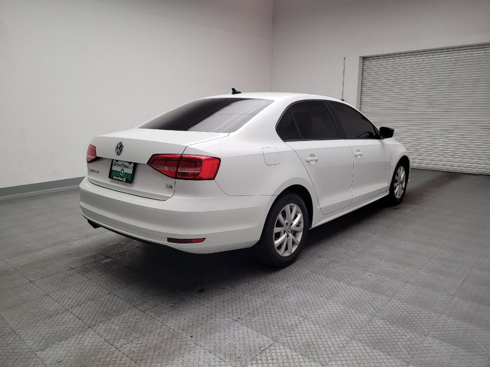 Used 2015 Volkswagen Jetta SE FWD image 9