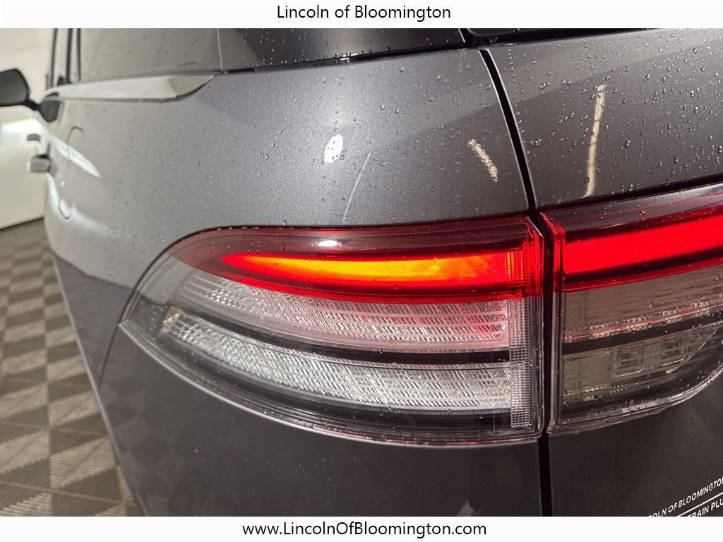 Certified 2022 Lincoln Aviator Reserve w/ Equipment Group 201A image 23