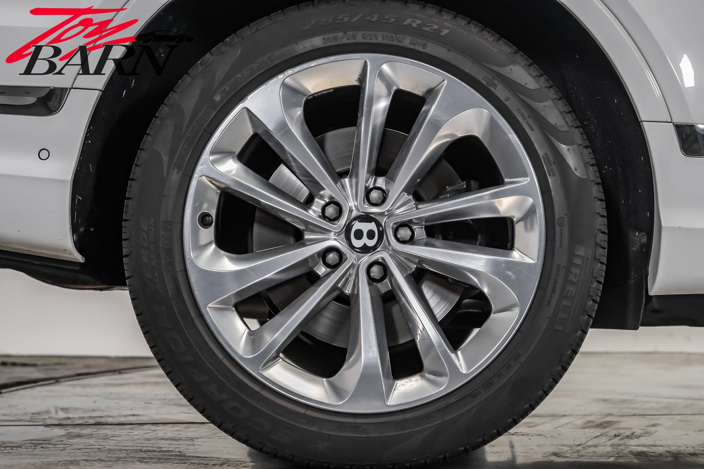 Used 2021 Bentley Bentayga image 15