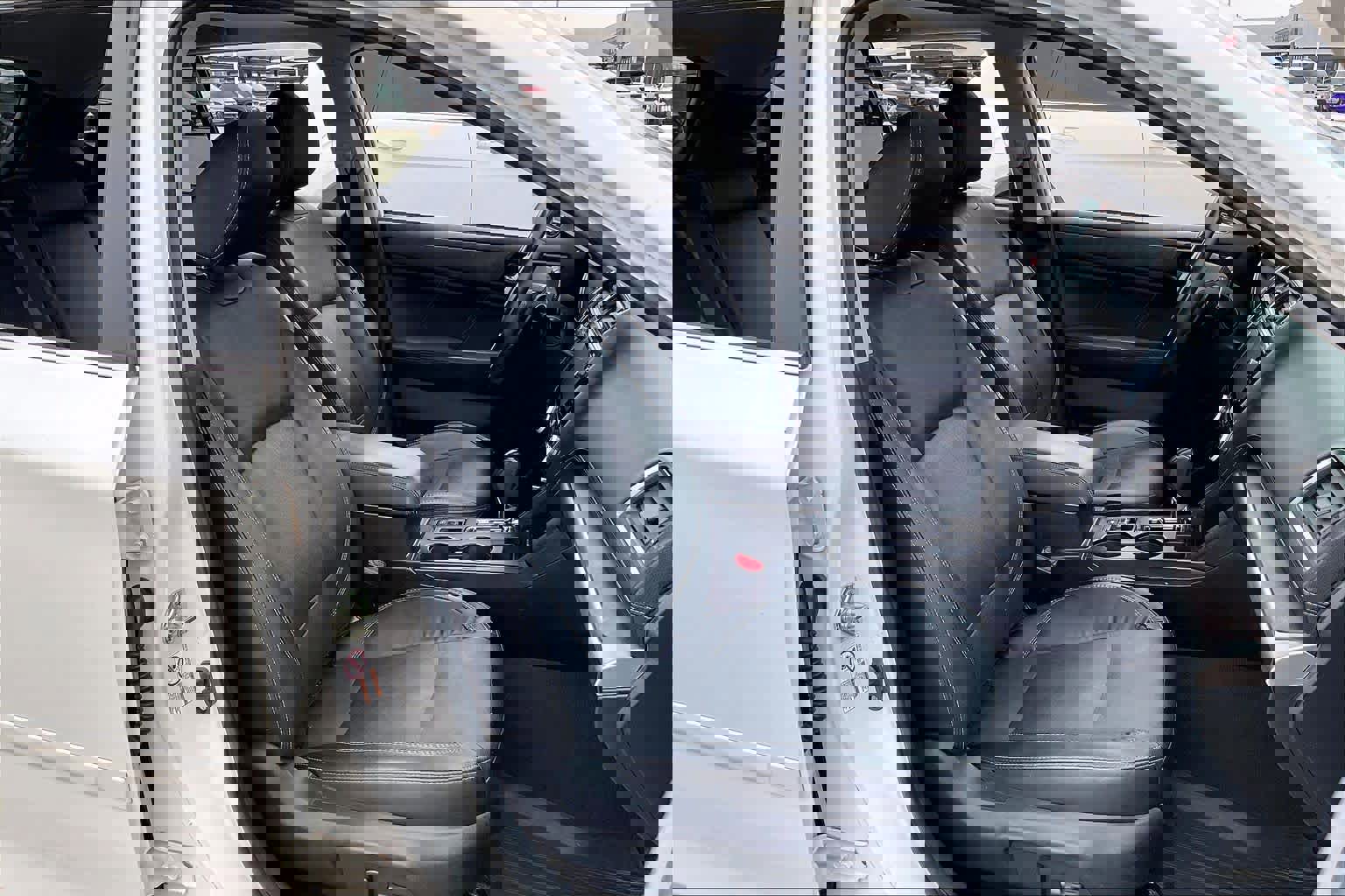 Used 2018 Subaru Outback 2.5i Limited image 9