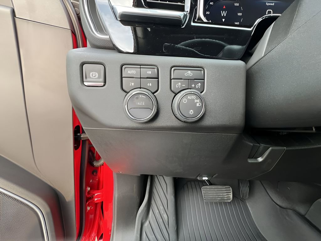 New 2026 Chevrolet Silverado 1500 LT image 18