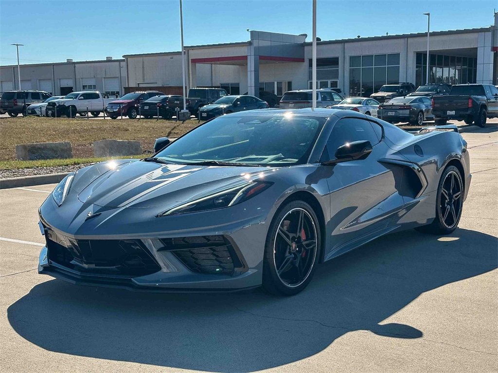 Used 2024 Chevrolet Corvette Stingray Preferred Cpe w/ Z51 Performance Package image 7