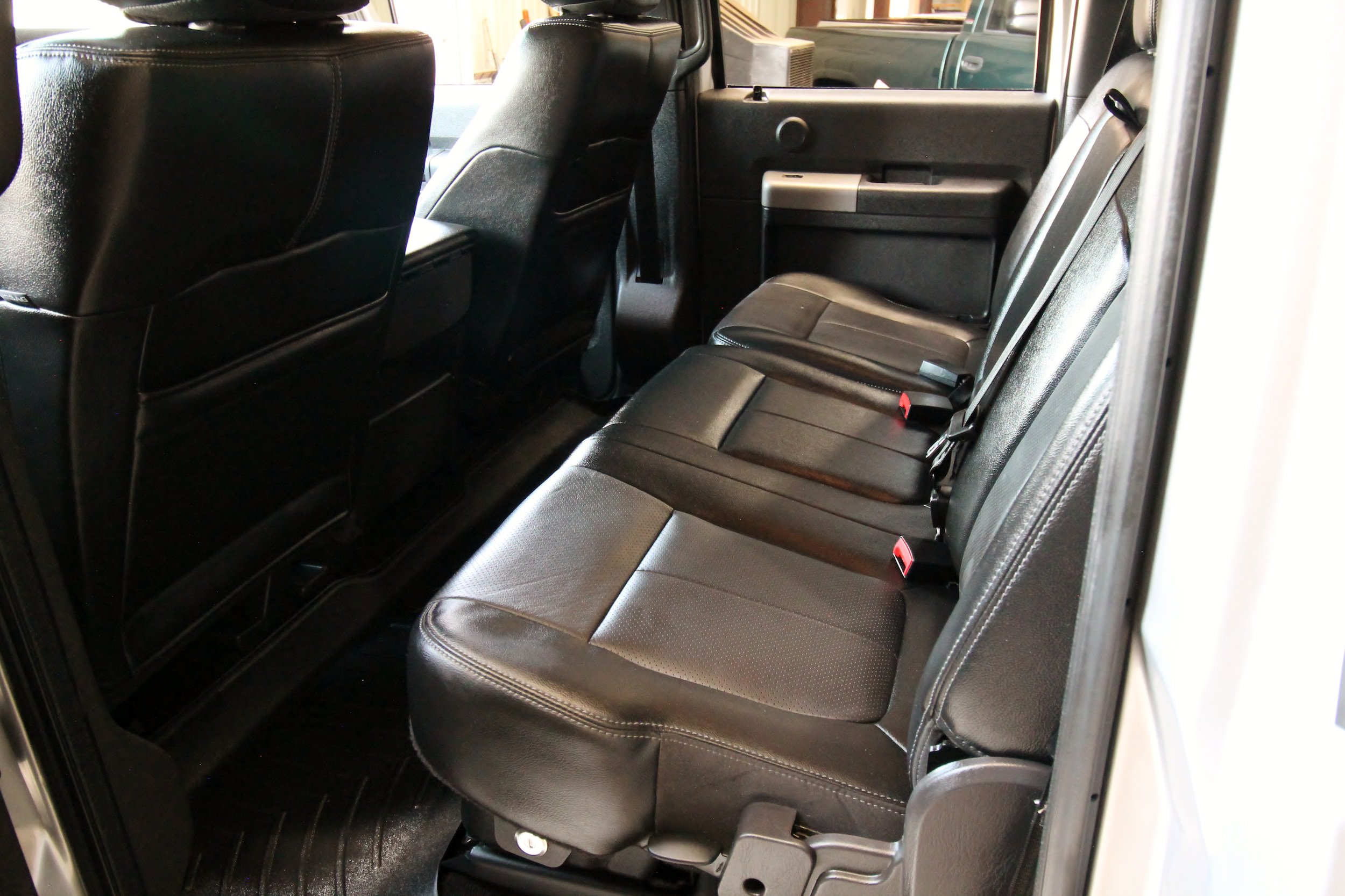 Used 2015 Ford F250 Lariat AWD/4WD image 46