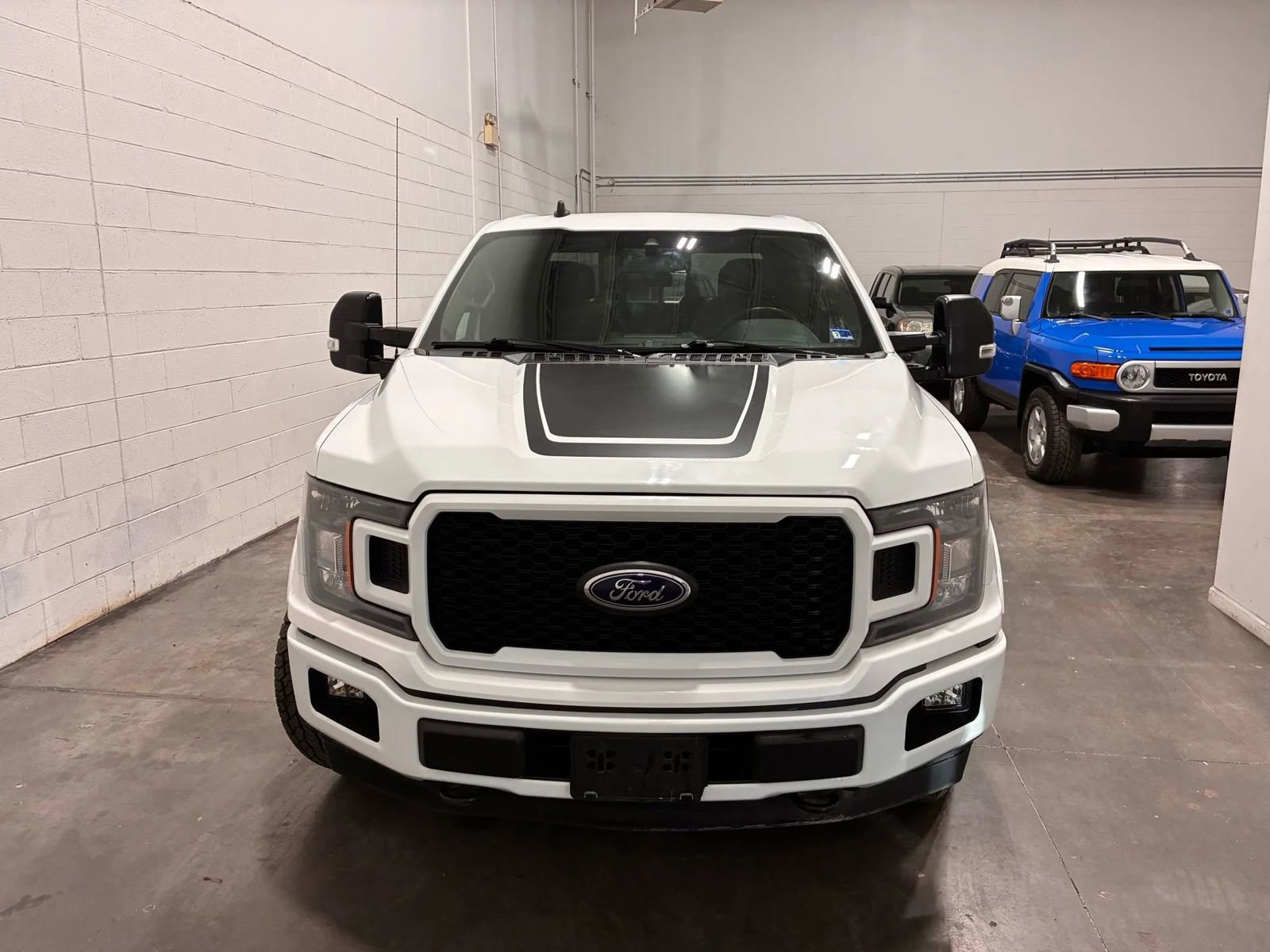 Used 2019 Ford F150 XLT w/ Equipment Group 302A Luxury image 4