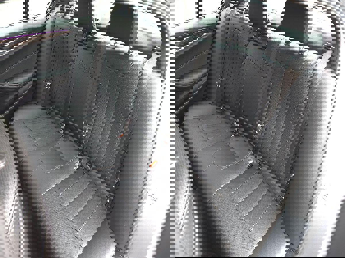 Used 2023 BMW 530e xDrive w/ Premium Package image 16