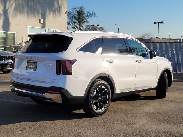 New 2026 Kia Sorento S w/ S Panoramic Sunroof Package FWD image 5