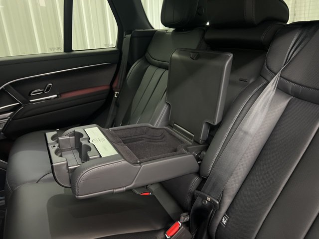 Certified 2025 Land Rover Range Rover SE AWD/4WD image 15