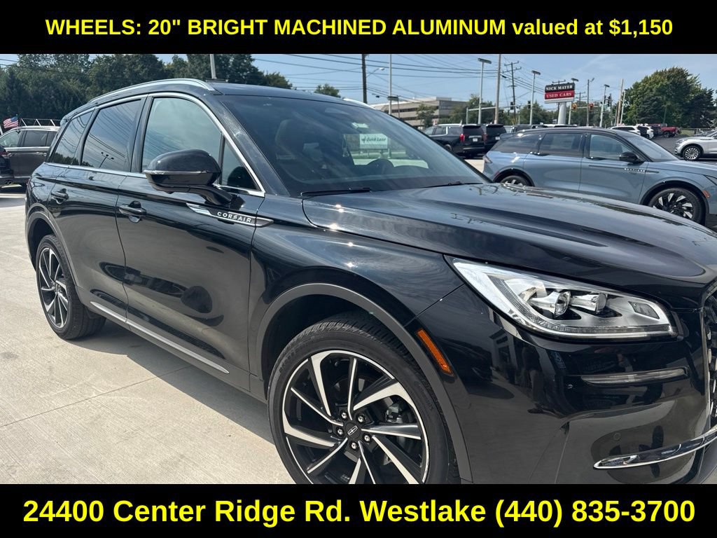 Used 2023 Lincoln Corsair Reserve w/ Equipment Group 201A AWD/4WD image 5