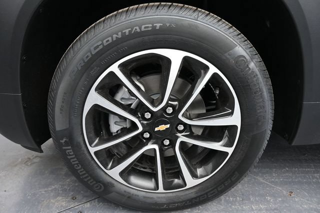 New 2026 Chevrolet TrailBlazer LT w/ Convenience Package FWD image 17