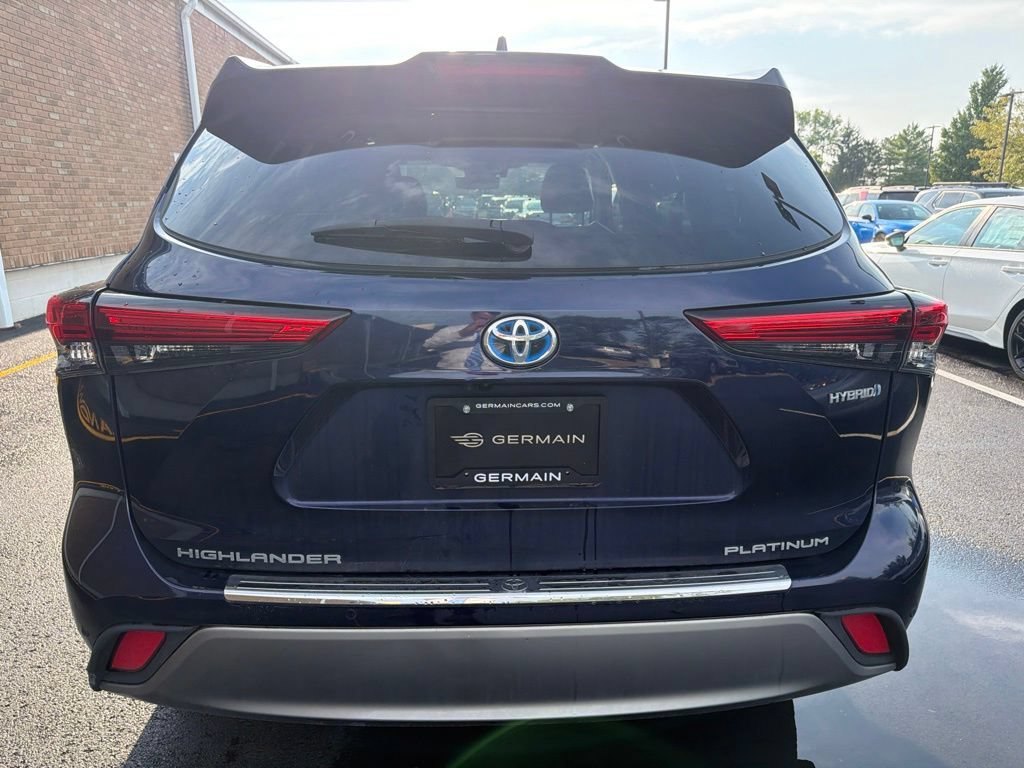 Used 2022 Toyota Highlander Platinum AWD/4WD image 6