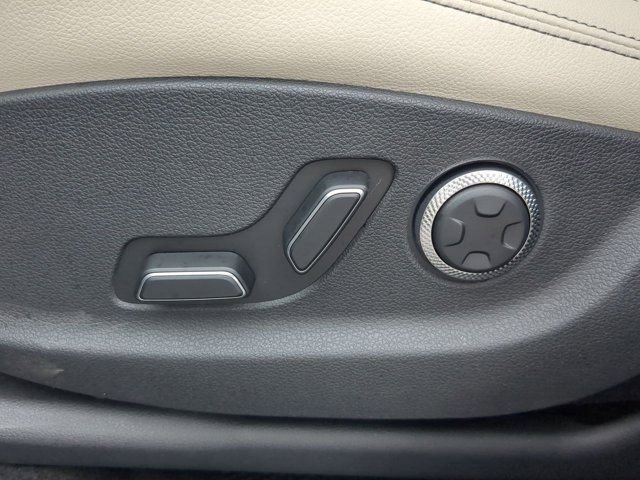 Used 2026 Genesis GV70 2.5T image 19