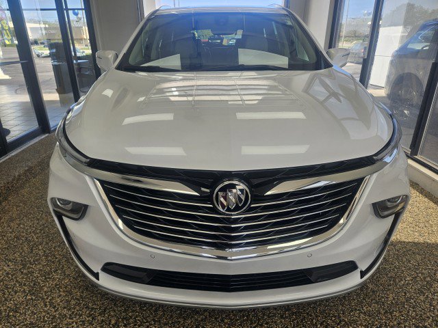 Used 2022 Buick Enclave Premium w/ Surround and Sites Package AWD/4WD image 6