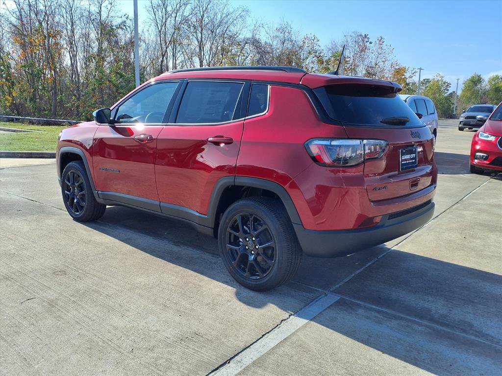 New 2026 Jeep Compass Altitude image 2