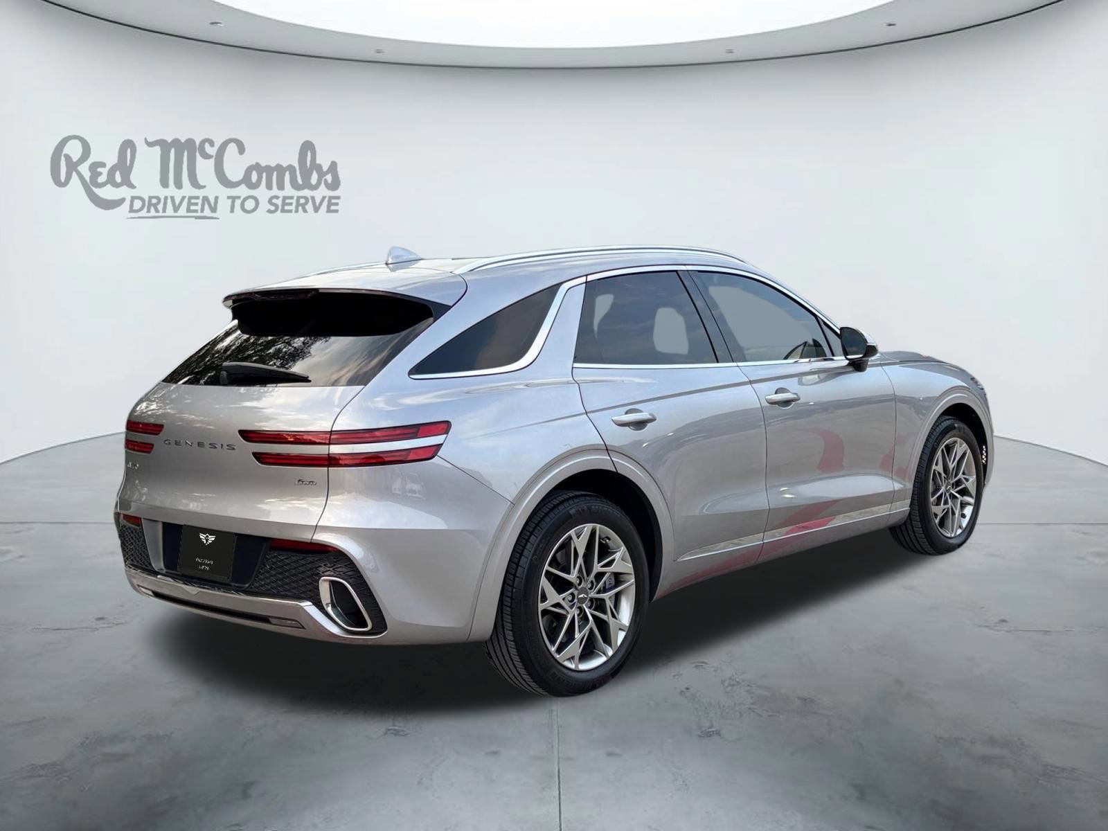 Used 2023 Genesis GV70 2.5T w/ Select Package AWD/4WD image 5