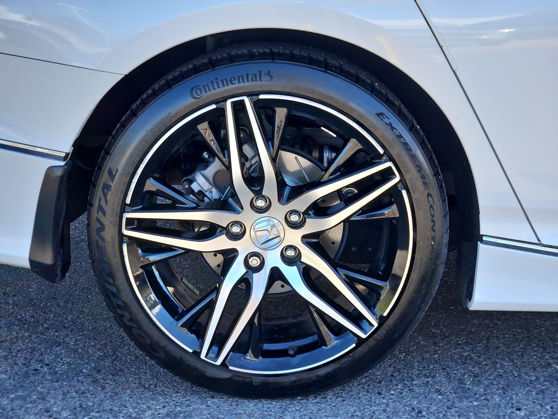 Used 2022 Honda Accord Touring image 12