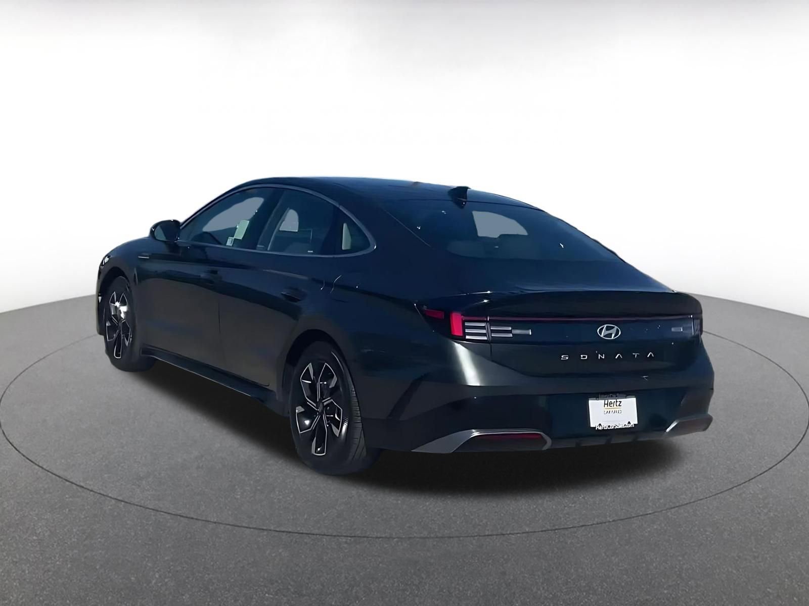 Used 2025 Hyundai Sonata SEL FWD image 12