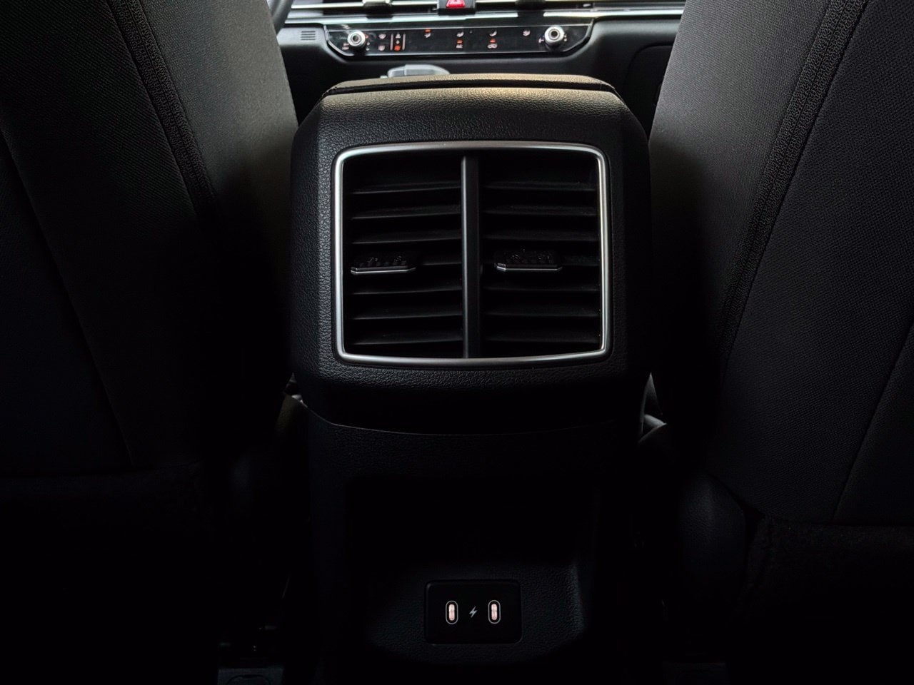 Used 2026 Kia Sportage LX FWD image 12