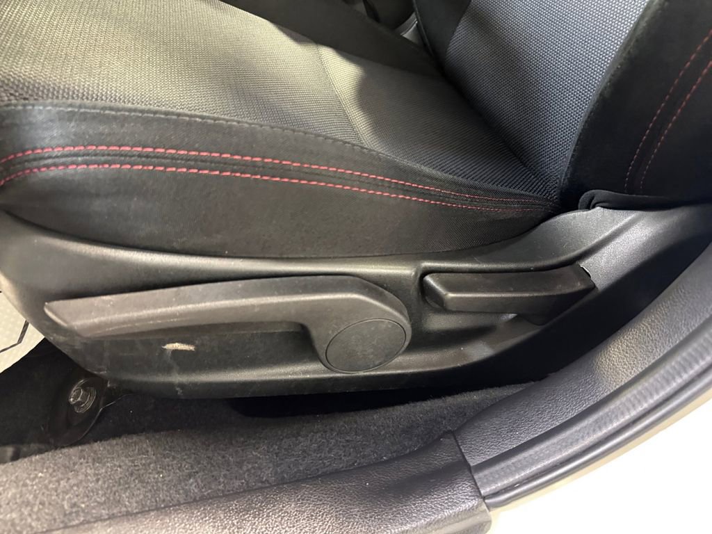 Used 2018 Subaru WRX image 13