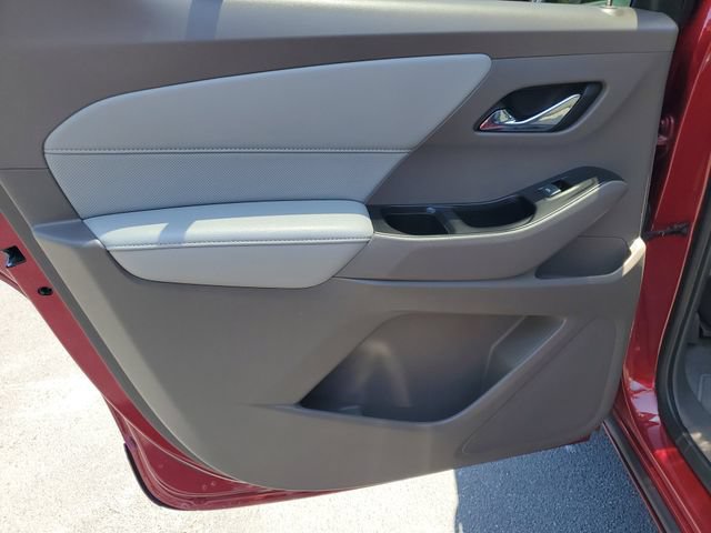 Certified 2020 Chevrolet Traverse Premier w/ LPO, Cargo Package FWD image 15