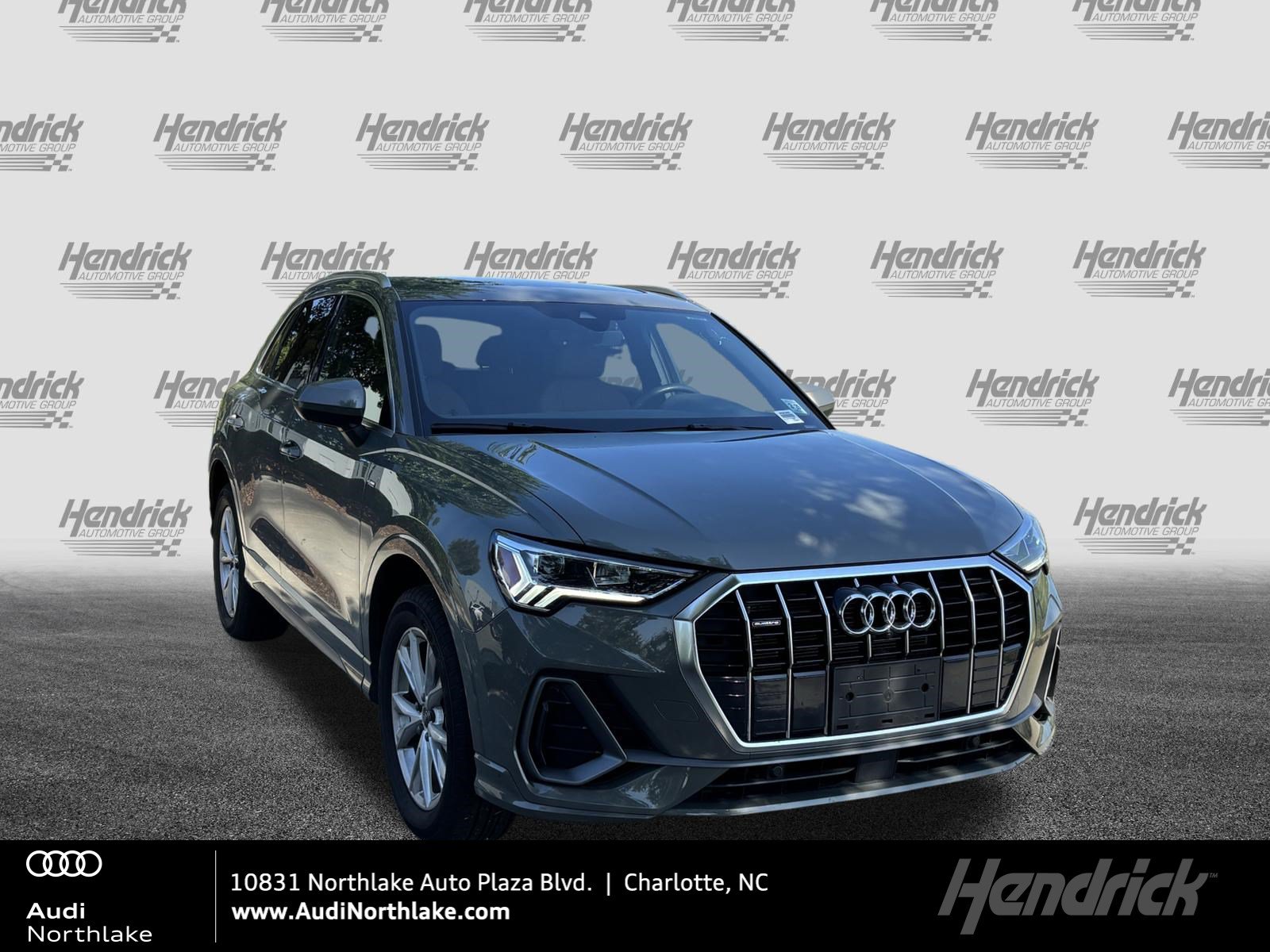 Used 2024 Audi Q3 2.0T Premium Plus AWD/4WD image 1