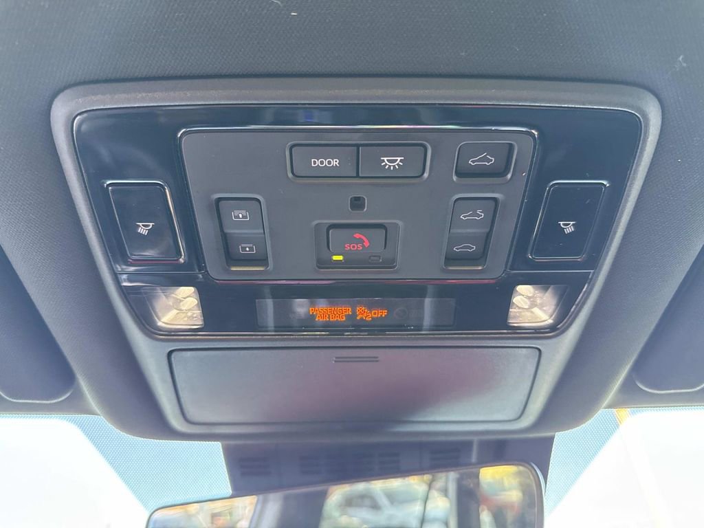 Used 2024 Toyota Grand Highlander AWD Hybrid image 48