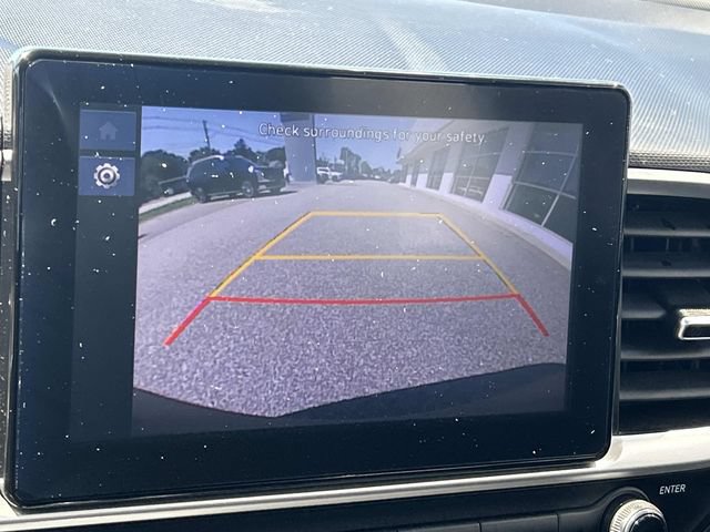 Certified 2024 Hyundai Venue SEL FWD image 26