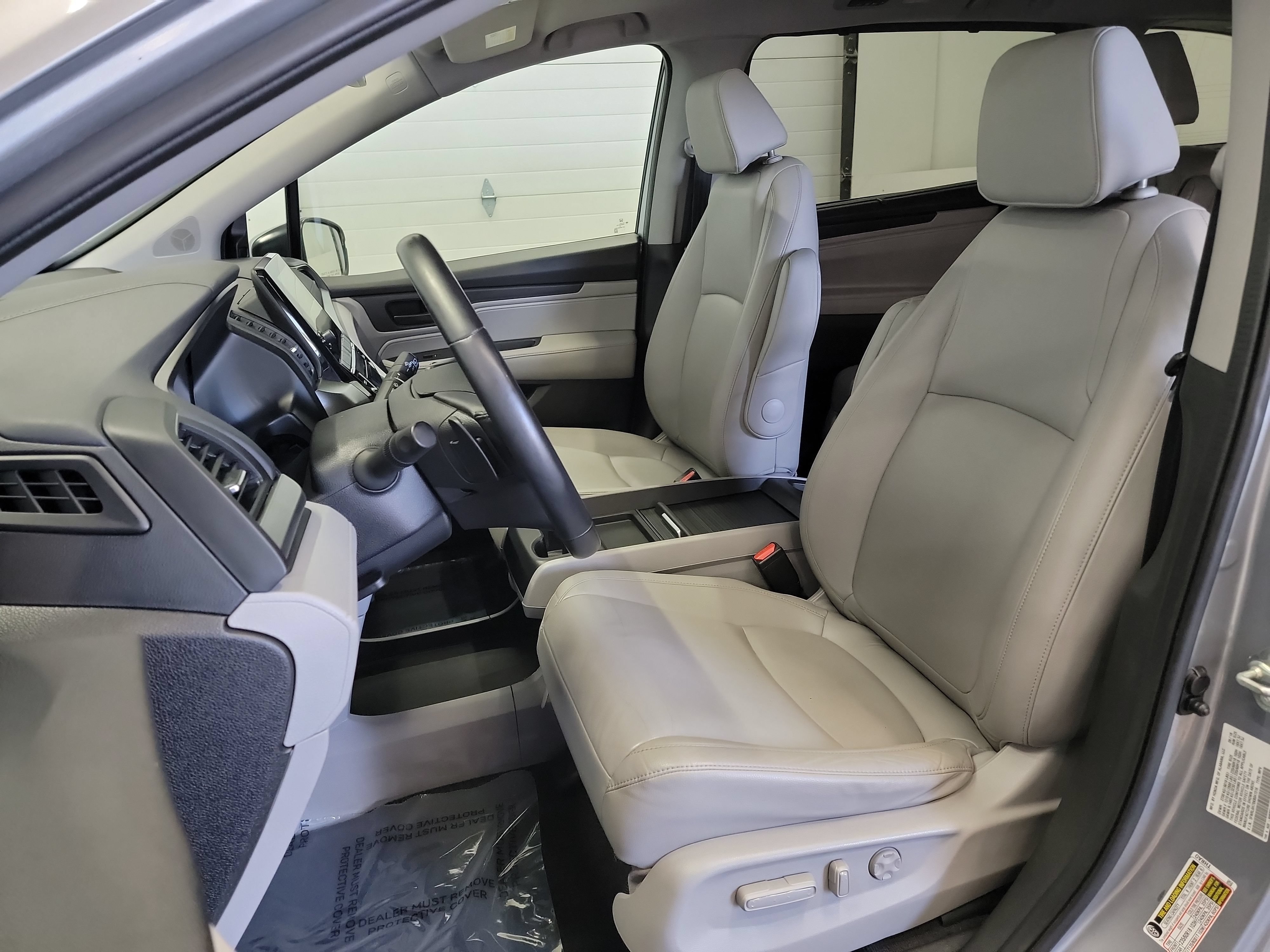 Used 2019 Honda Odyssey EX-L image 12