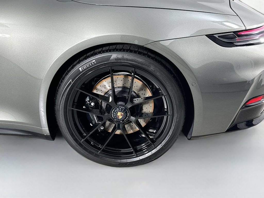 Used 2026 Porsche 911 Targa 4 GTS AWD/4WD image 28