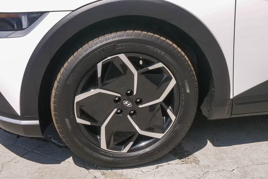 Used 2022 Hyundai Ioniq 5 SEL AWD/4WD image 5