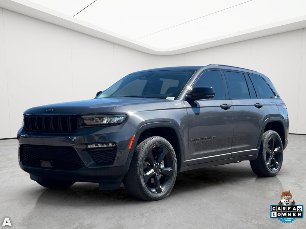 Certified 2023 Jeep Grand Cherokee Limited w/ Black Appearance Package AWD/4WD image 2