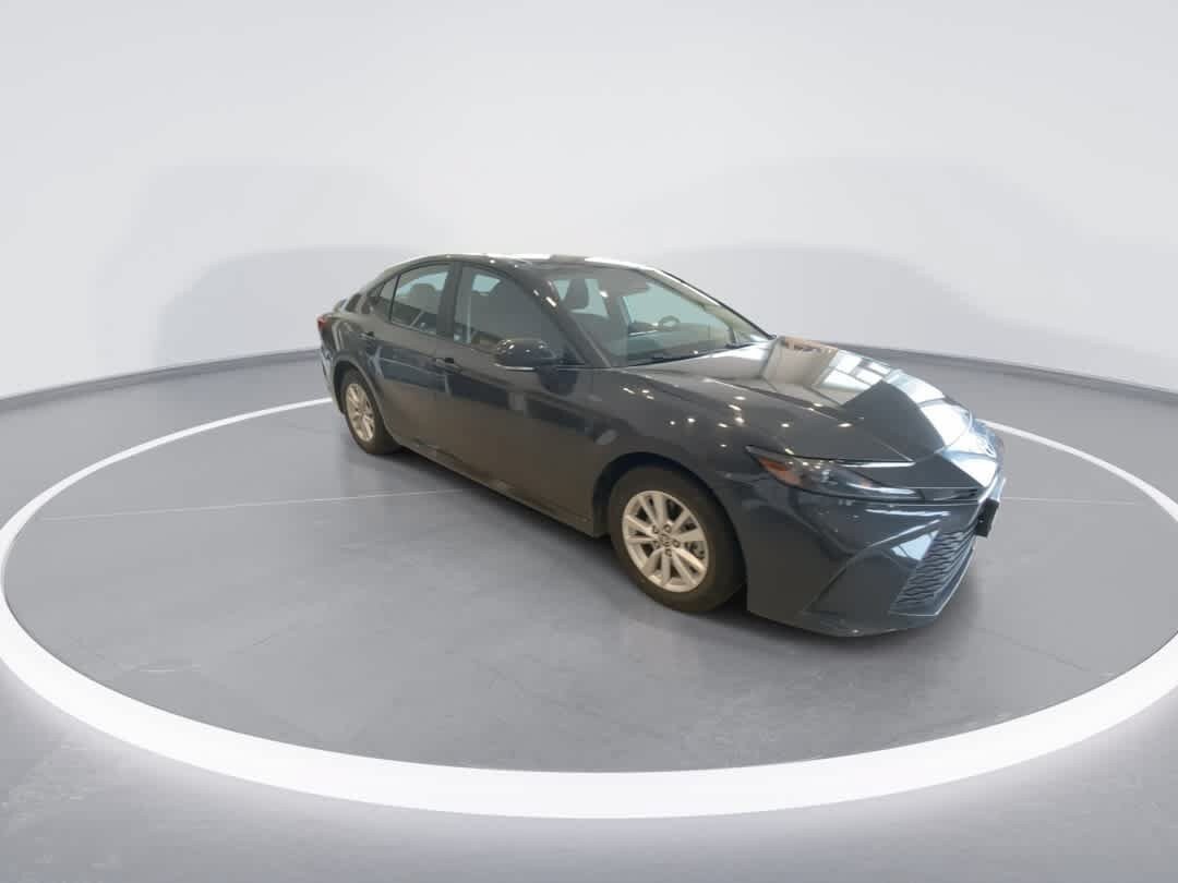 Used 2025 Toyota Camry LE FWD image 2