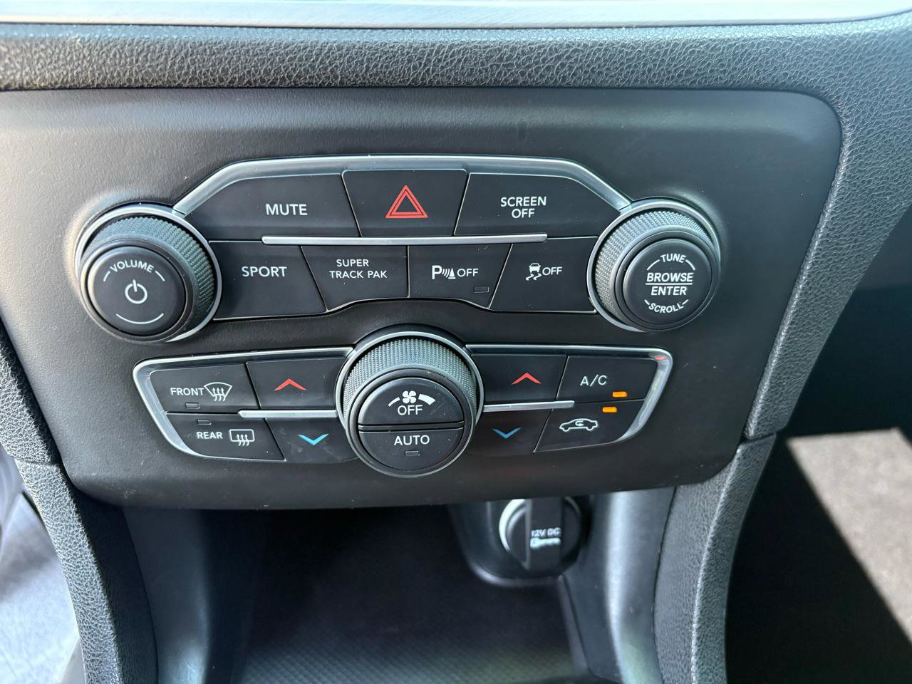 Used 2021 Dodge Charger R/T RWD image 28