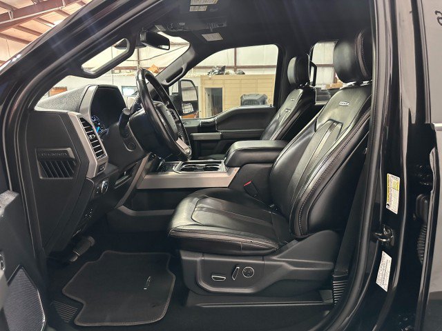 Used 2019 Ford F250 Platinum w/ FX4 Off-Road Package AWD/4WD image 6