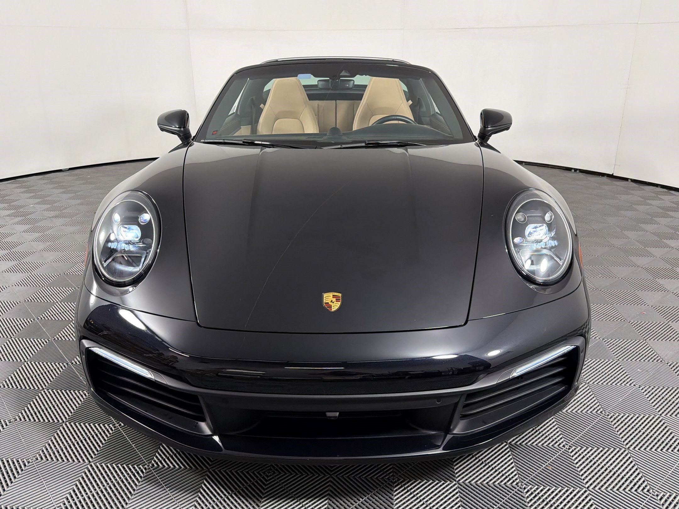 Certified 2024 Porsche 911 Targa 4 w/ Sport Package AWD/4WD image 6