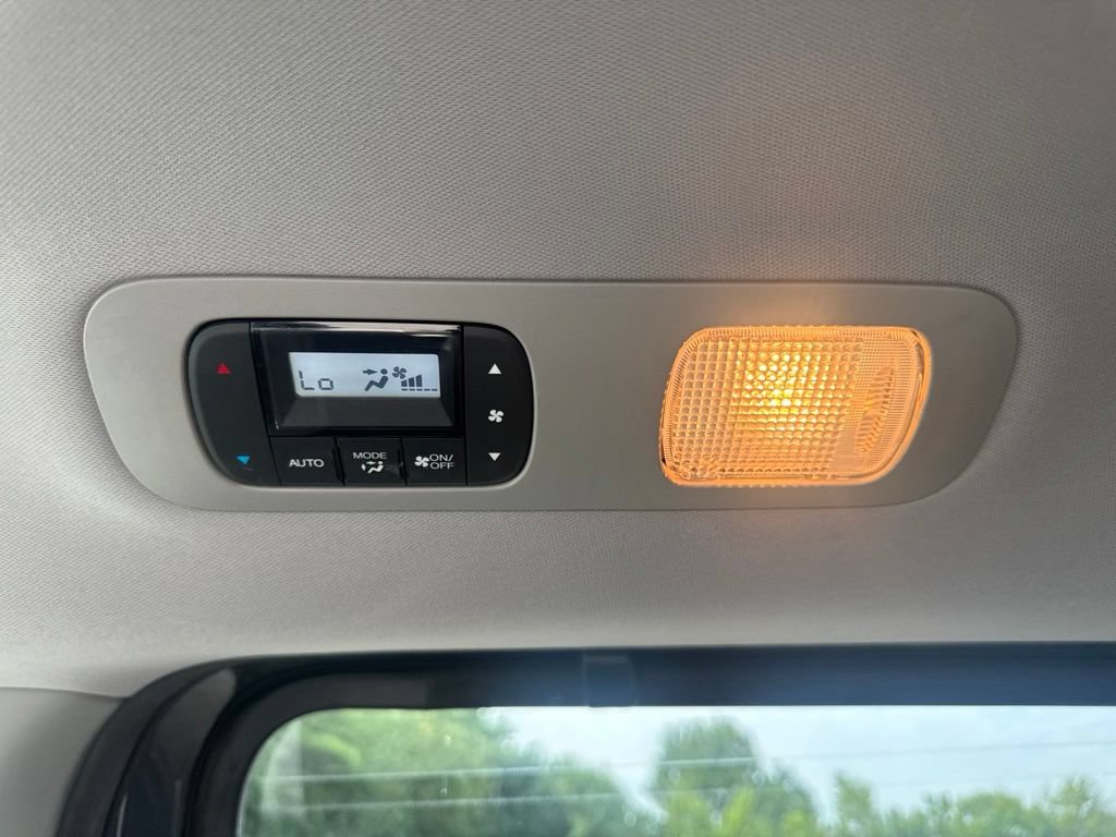 Used 2018 Honda Odyssey EX-L image 21