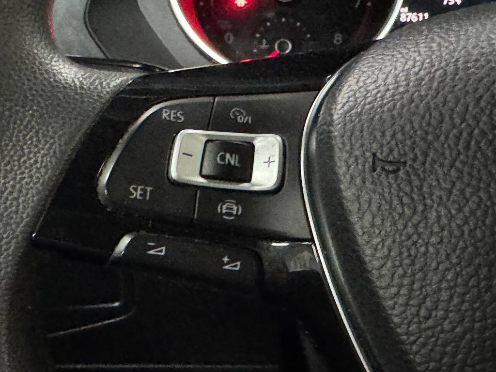 Used 2019 Volkswagen Tiguan S FWD image 29