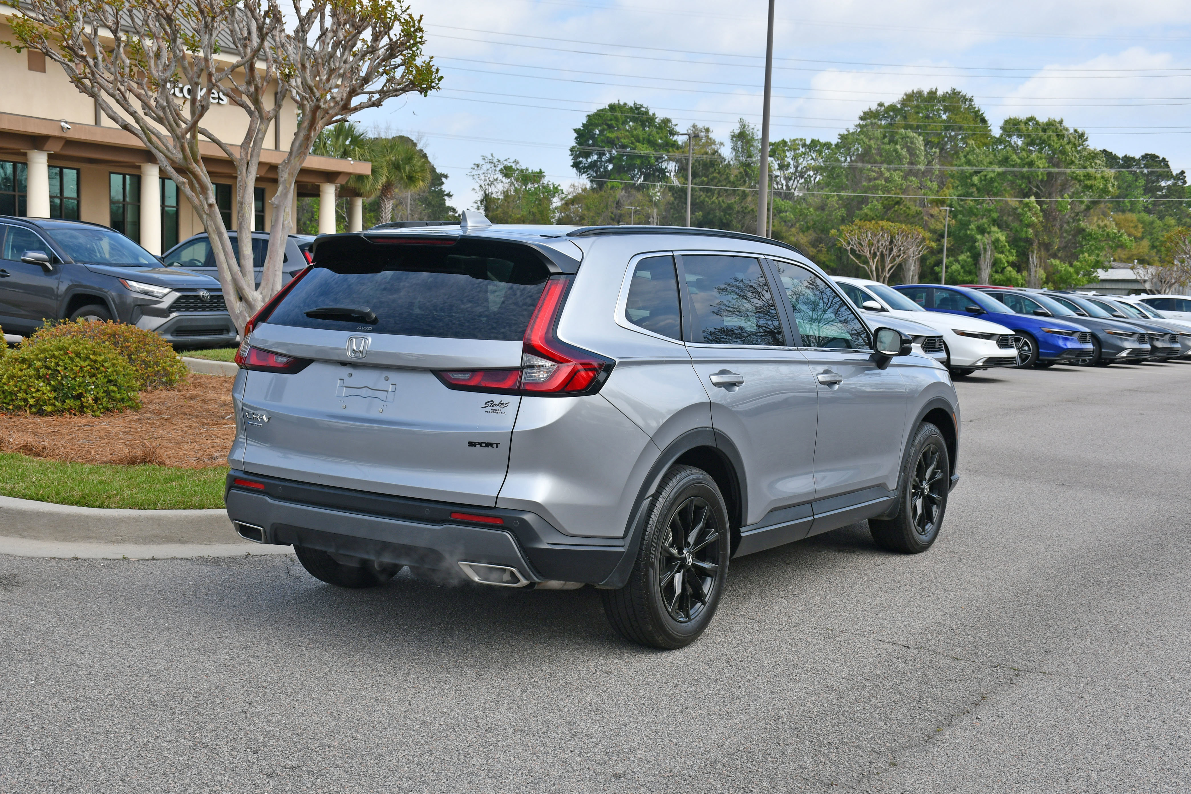 Used 2024 Honda CR-V Sport-L image 4