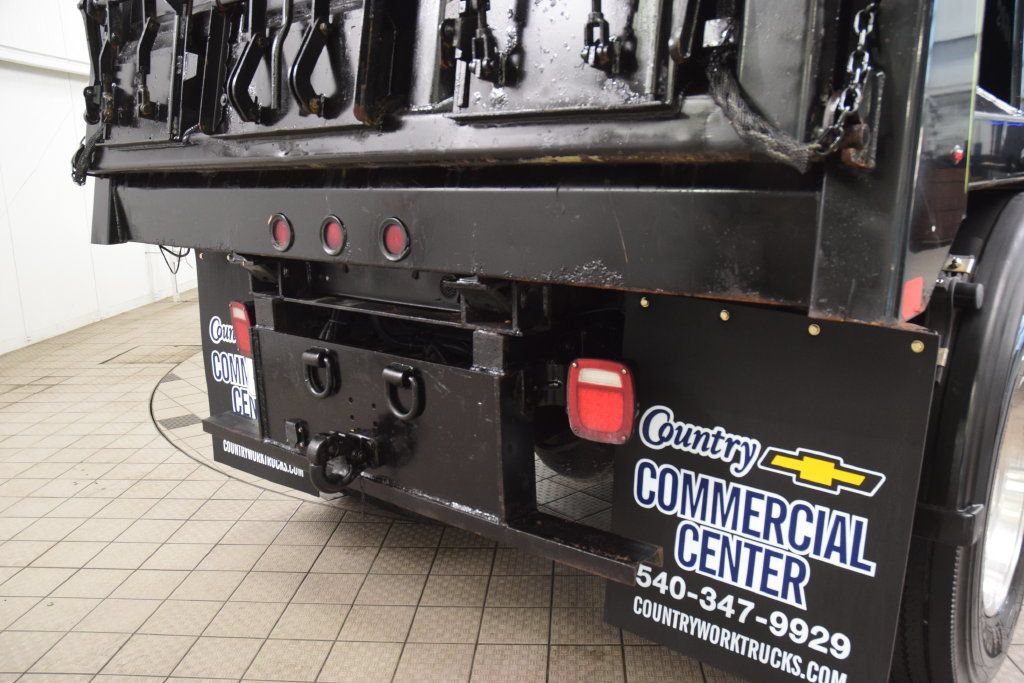 Used 2019 Ford F750 2WD SuperCab Super Duty image 12