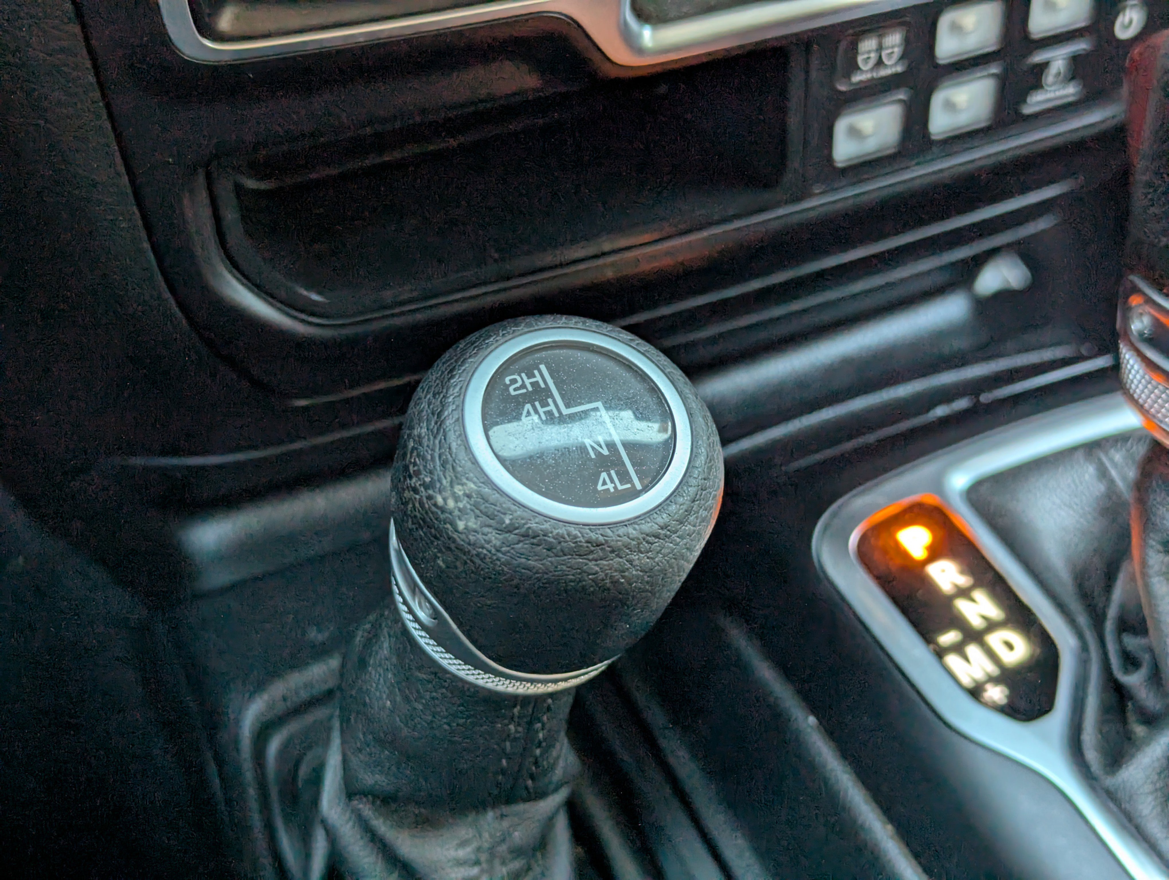 Used 2020 Jeep Gladiator Sport w/ Trailer Tow Package image 28