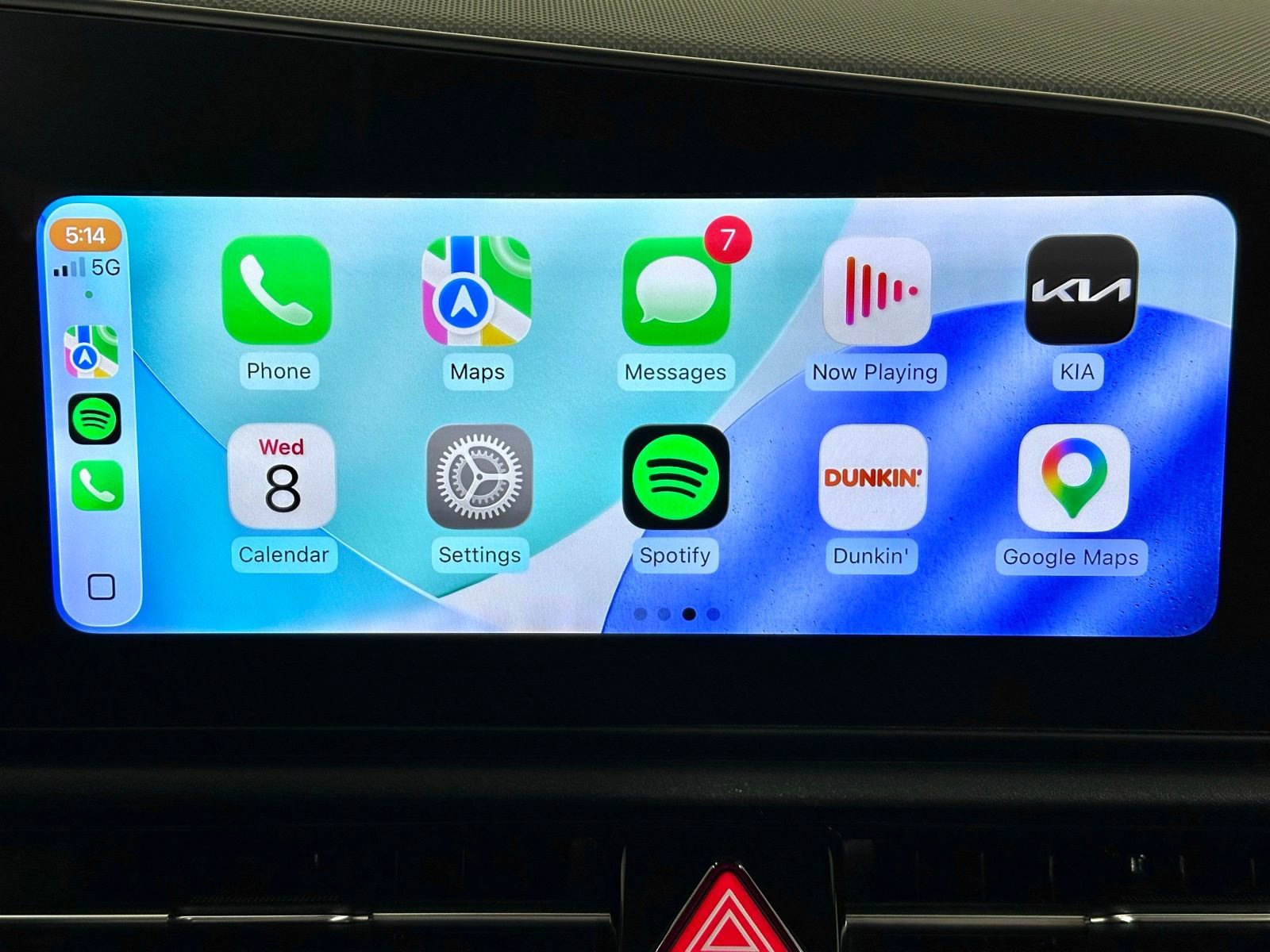 Used 2023 Kia Niro EX Touring image 3