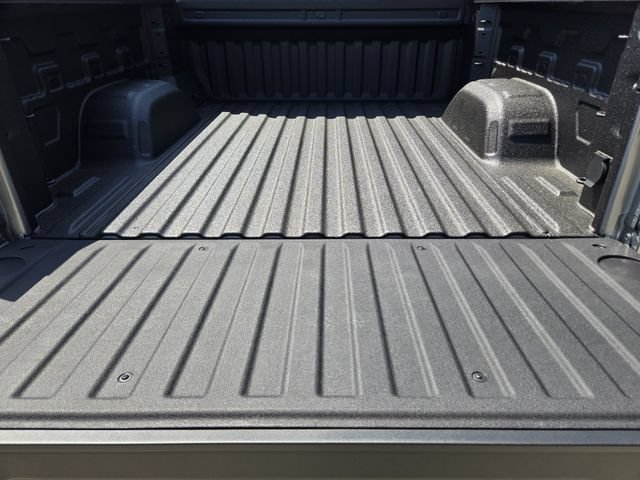 Used 2026 Chevrolet Silverado 1500 Custom w/ Turbomax Blackout Package RWD image 22