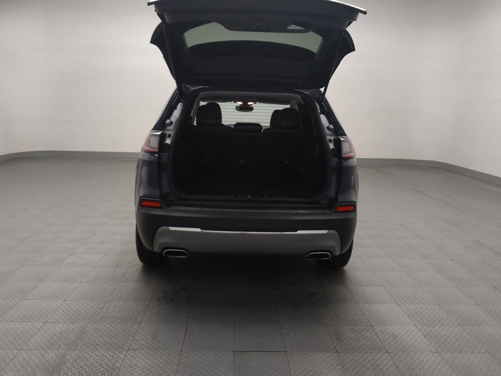 Used 2020 Jeep Cherokee Limited w/ Technology Group image 29