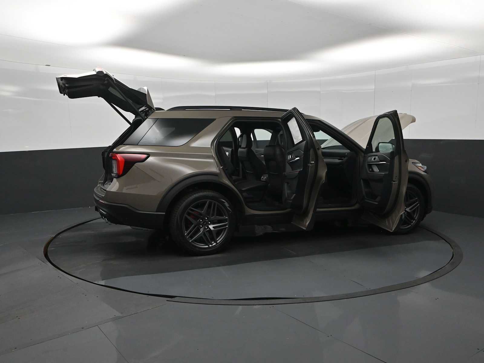 New 2026 Ford Explorer ST image 37