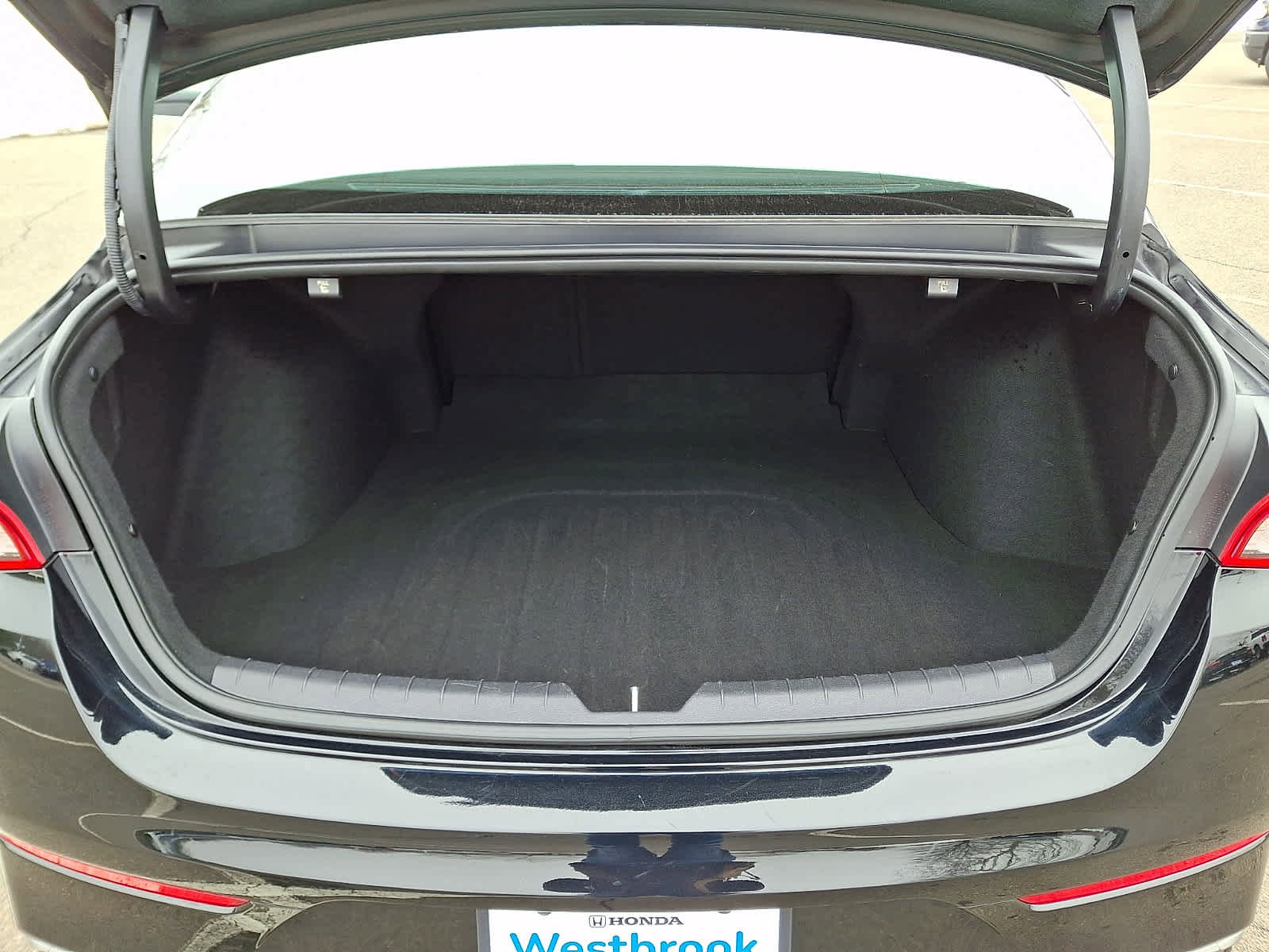 Used 2021 Kia K5 LXS image 30